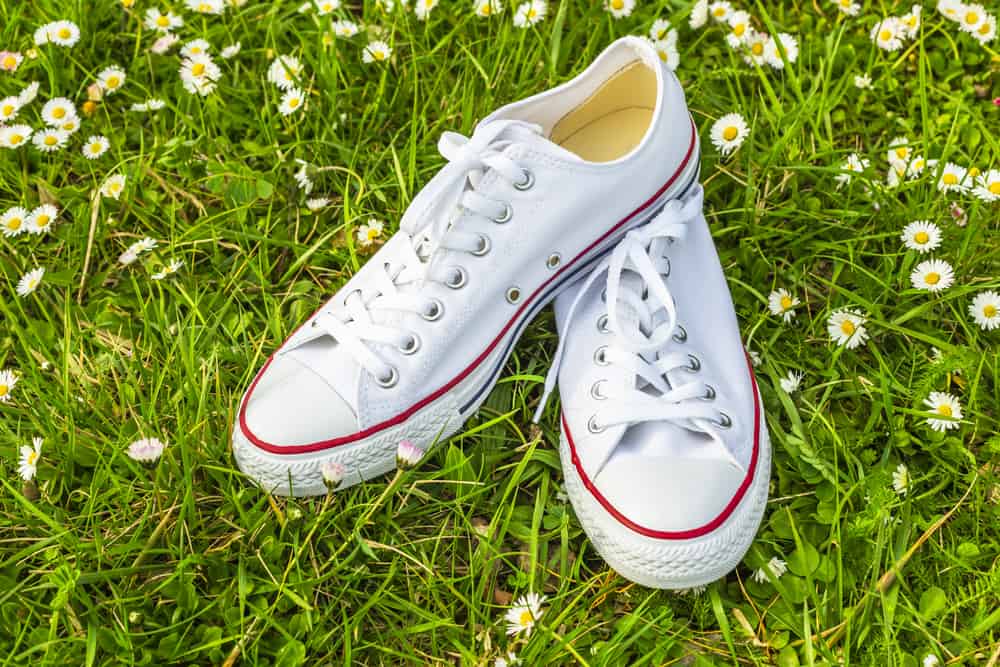 Are Converse Good For Walking? The Chucks Dos And Don'ts