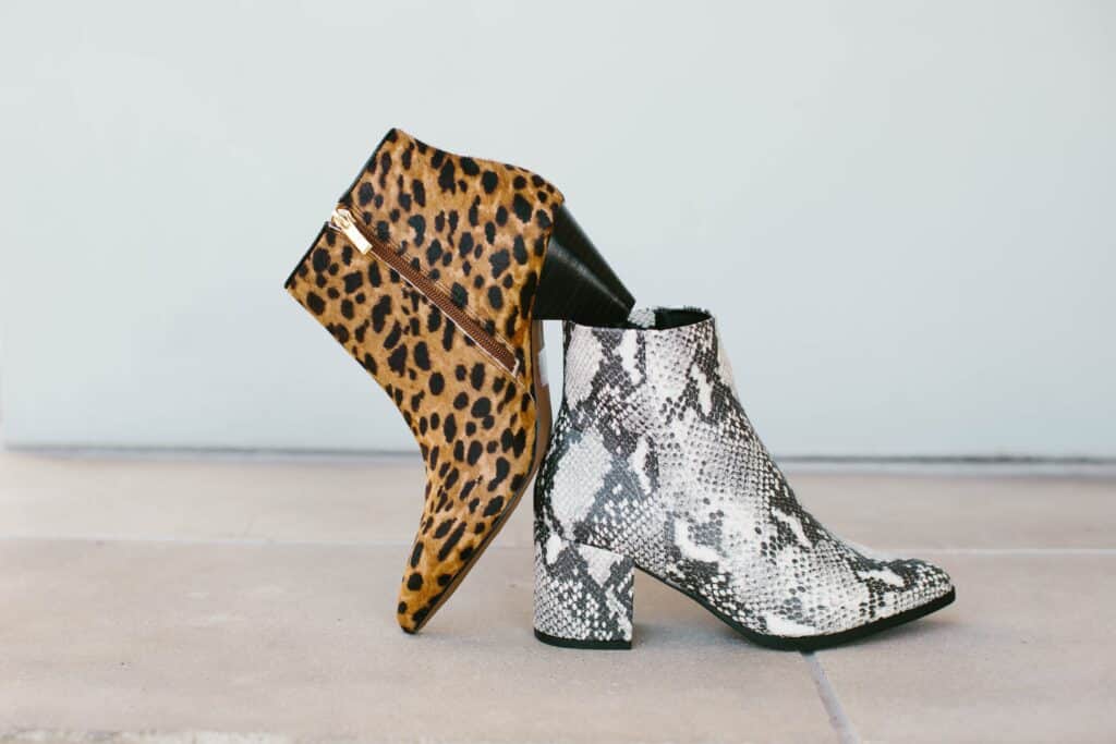 Cool Girl Talk: What Shoes To Wear With Leather Leggings?