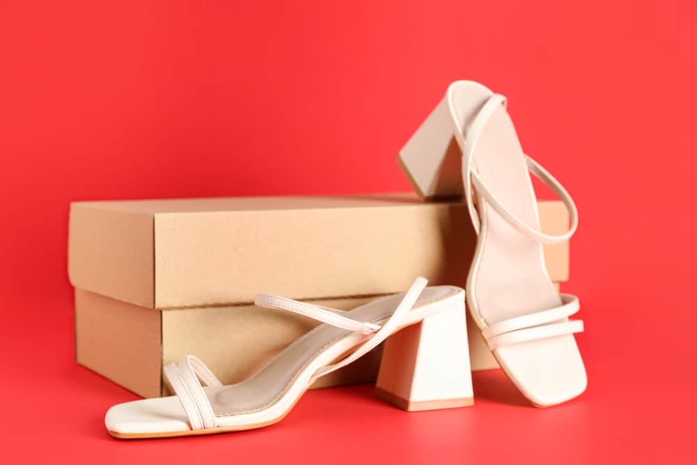 What Color Shoes To Wear With A Taupe Dress? 8 Must-Haves