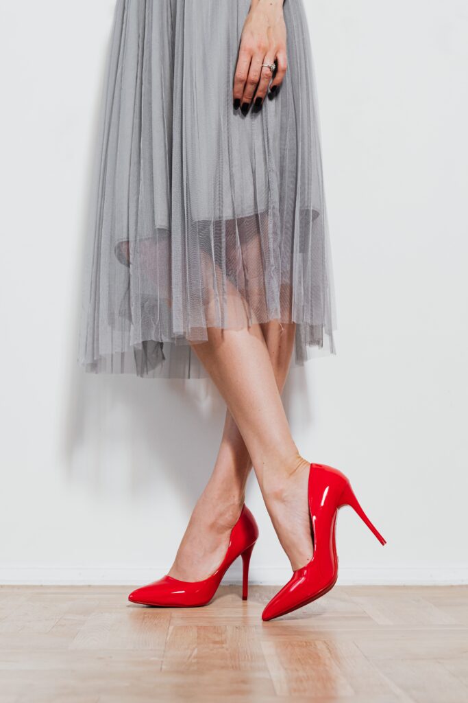 What Shoes To Wear With A Formal Dress? 8 Favorites To Try