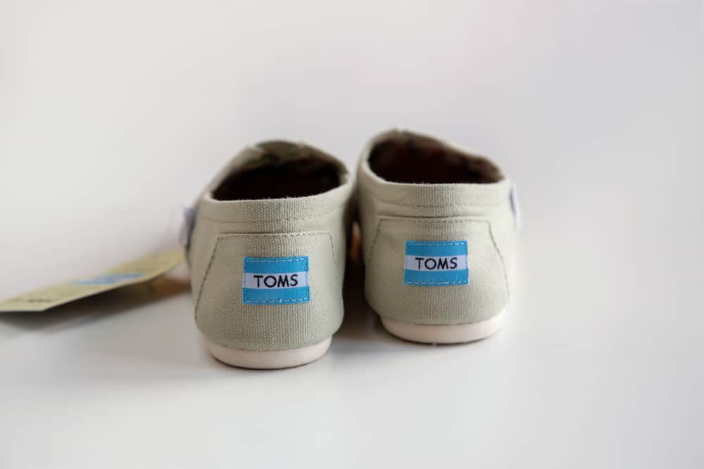 Bobs Vs. Toms - Who Wins The Battle Of Nobility And Comfort?