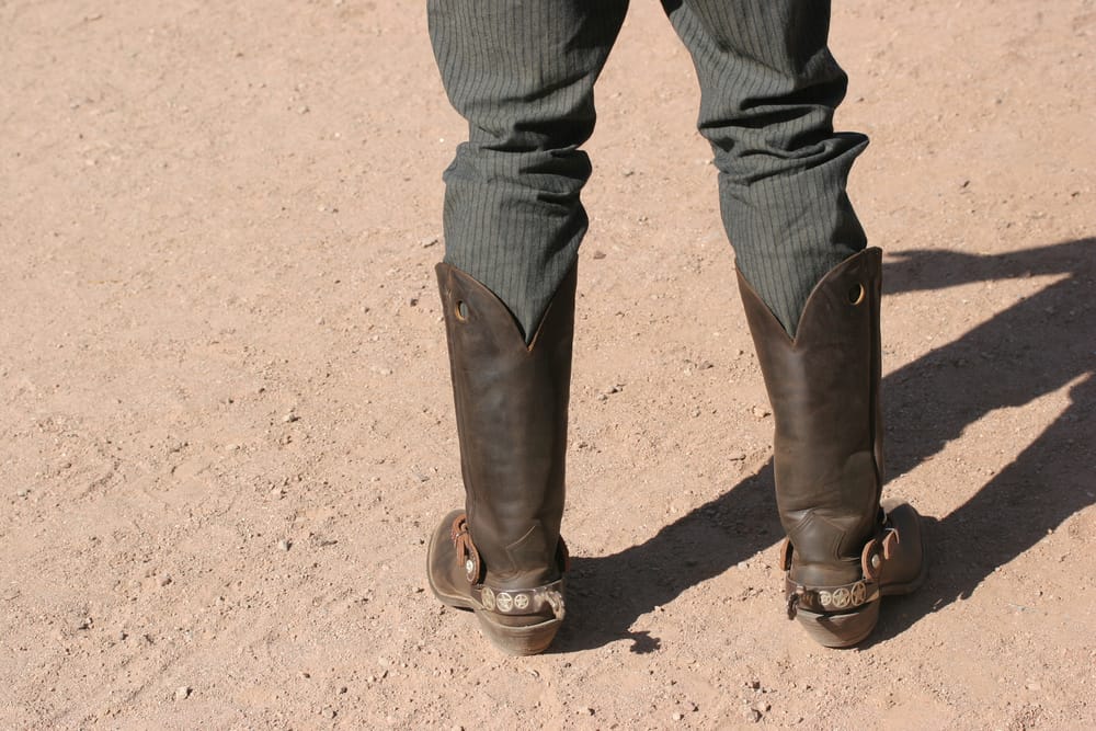 How To Wear Cowboy Boots With A Suit? A Step-By-Step Guide