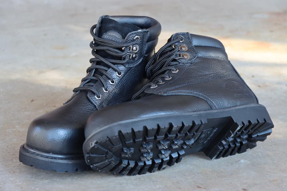 How To Widen Steel Toe Boots? 7 Hacks For A Great Fit