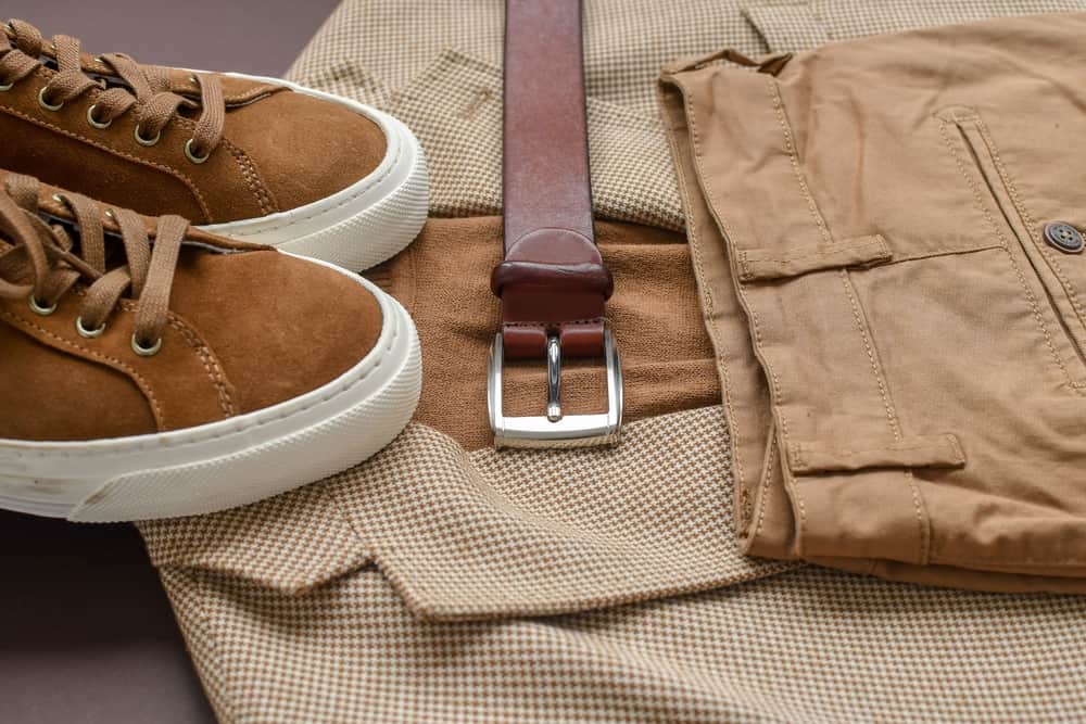 What Shoes To Wear With Chinos? Go Formal Or Casual?