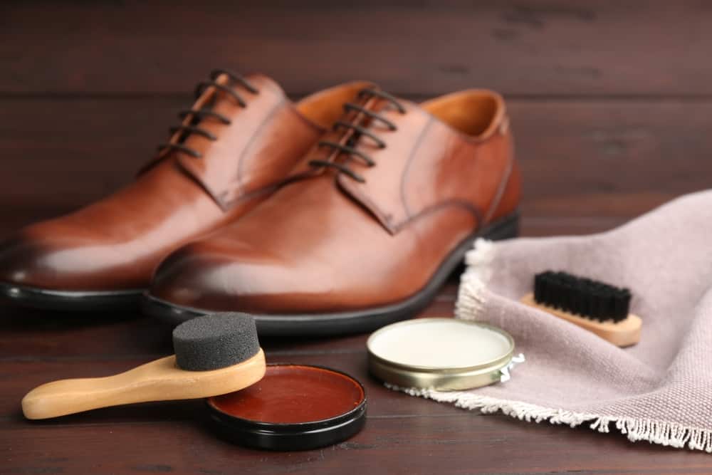 What's A Shoe Mitt? 7 Best Ways Of Using It
