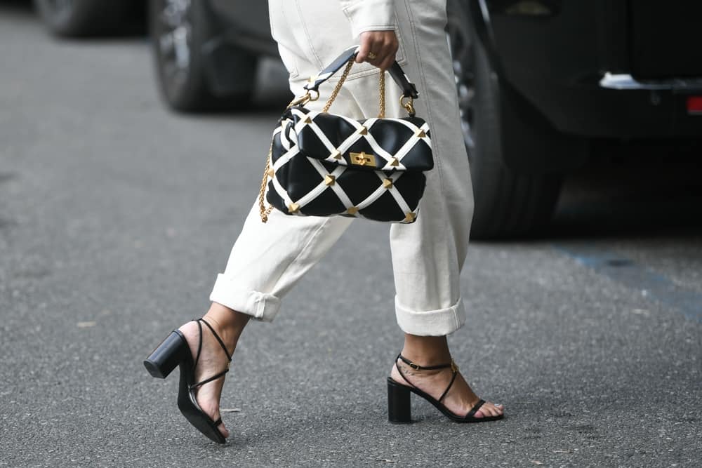 What Shoes To Wear With Ankle Pants? 7 Trendy Options