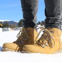 how to clean winter boots