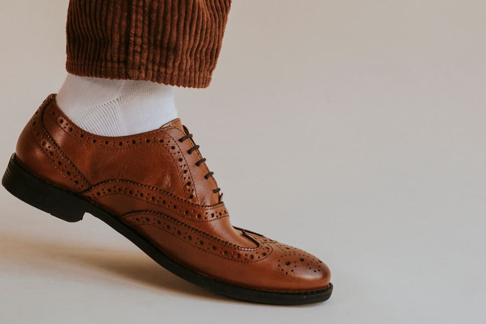 Oxfords Vs. Derbys: What's The Difference Between The Two?