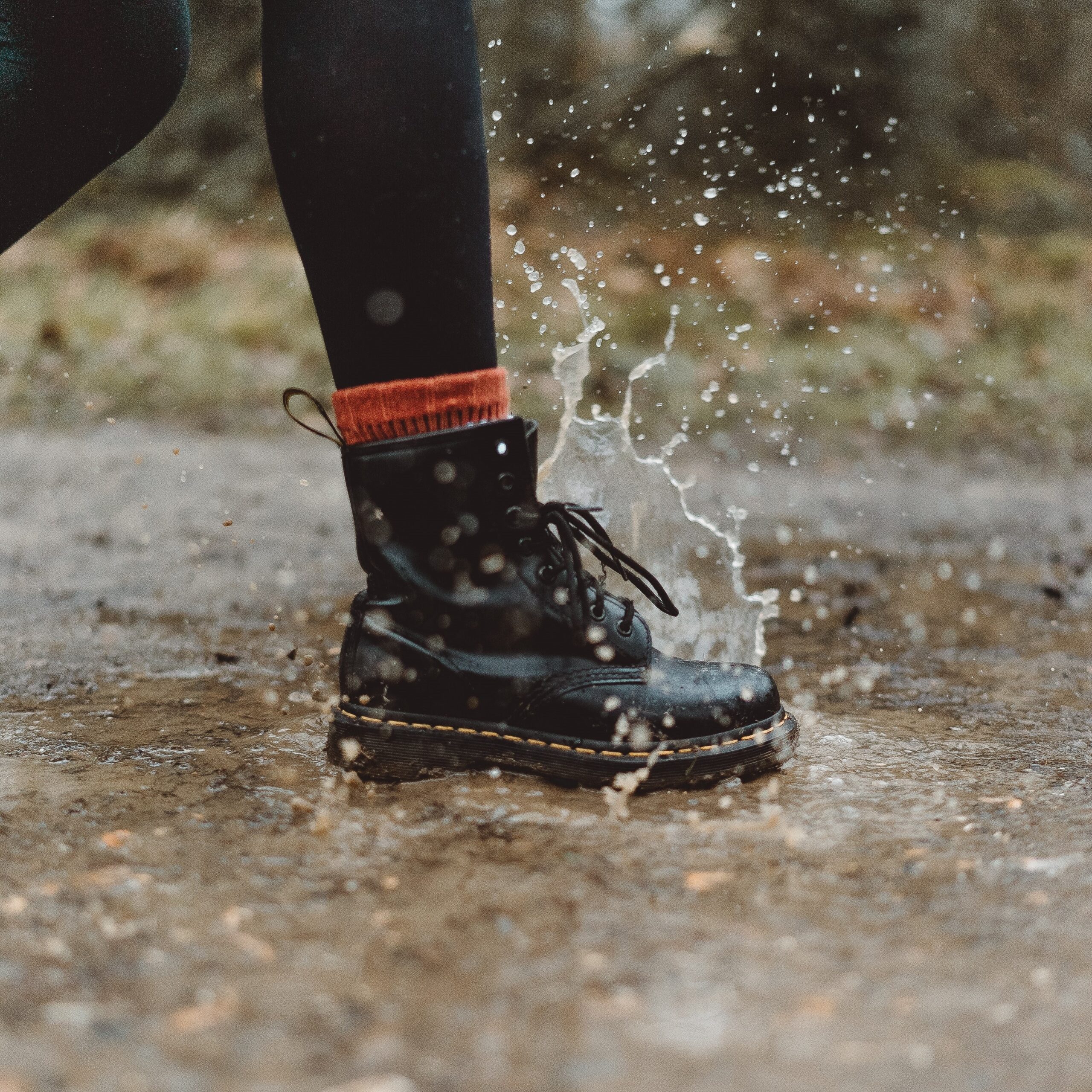 How To Dry Boots Fast: 5 Ways To Save The Day