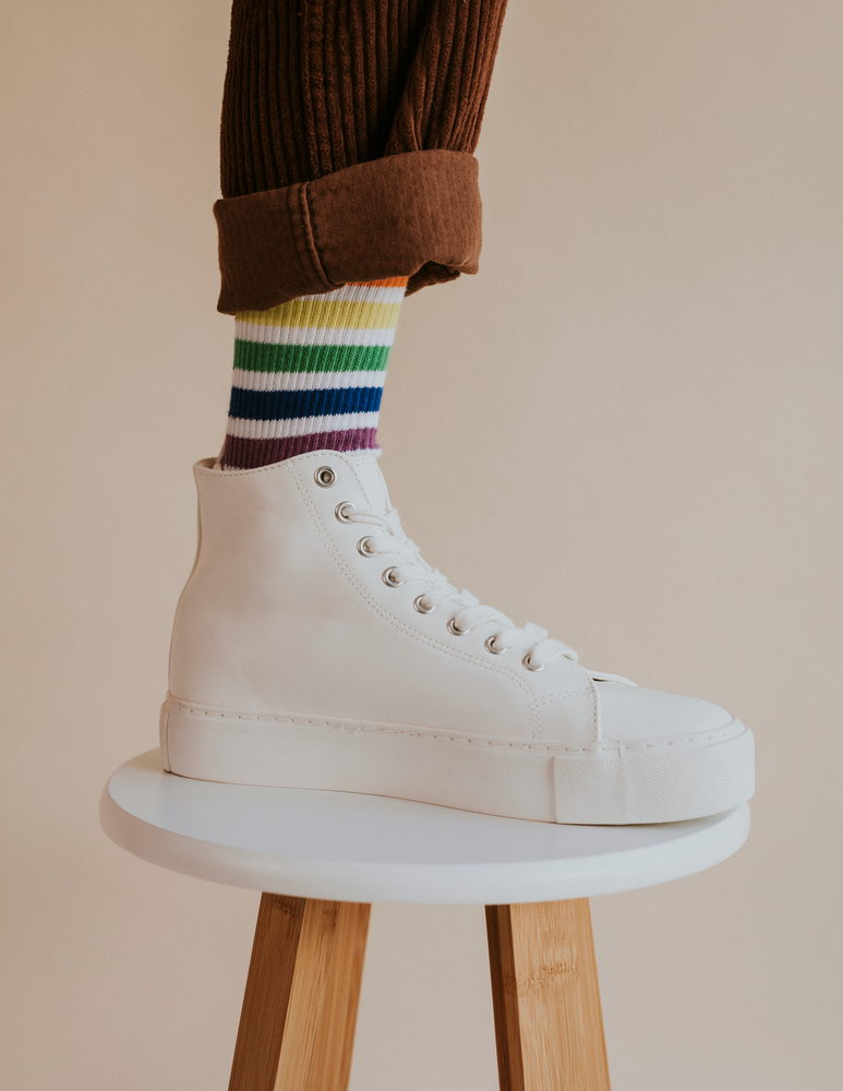 Black Socks With White Sneakers: Is It A Fashion Crime?