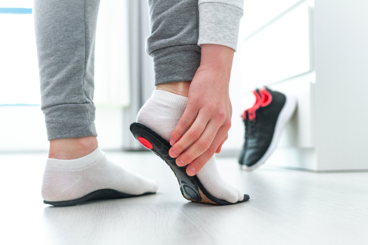 Schmerzfreie Schritte: Die 10 besten Schuheinlagen bei Fettpolsteratrophie