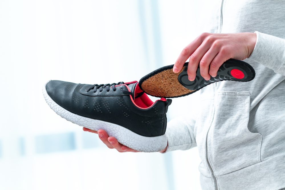 6 Best Insoles For Standing On Concrete For A Long Time