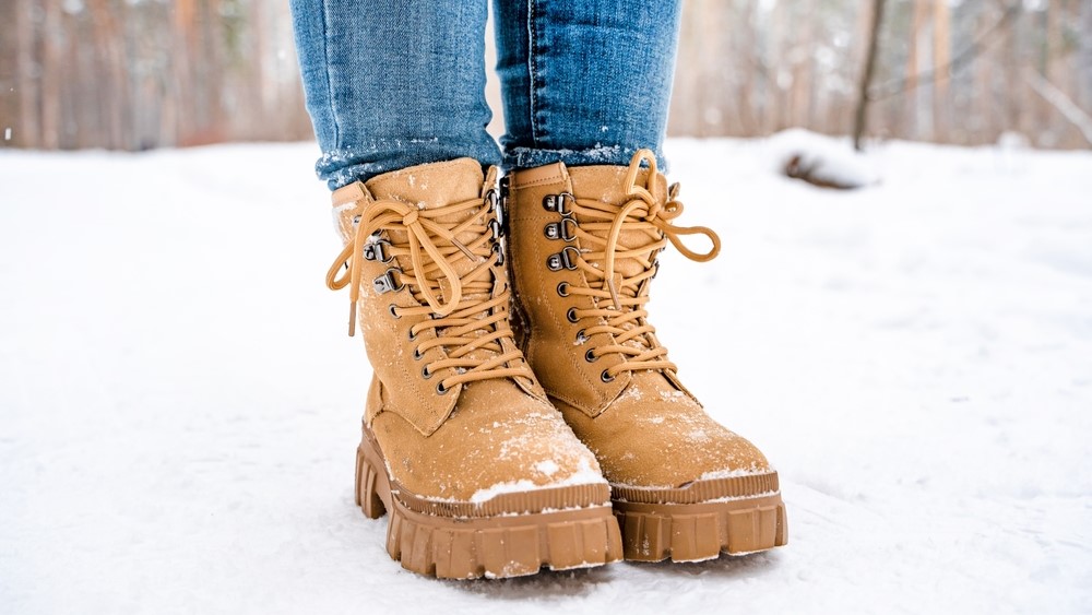 best winter boots for wide feet