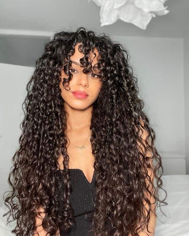 21 Gorgeous Curly Hairstyles To Flatter Your Face