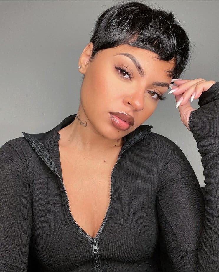 20 Short Black Hairstyles That Make a Statement