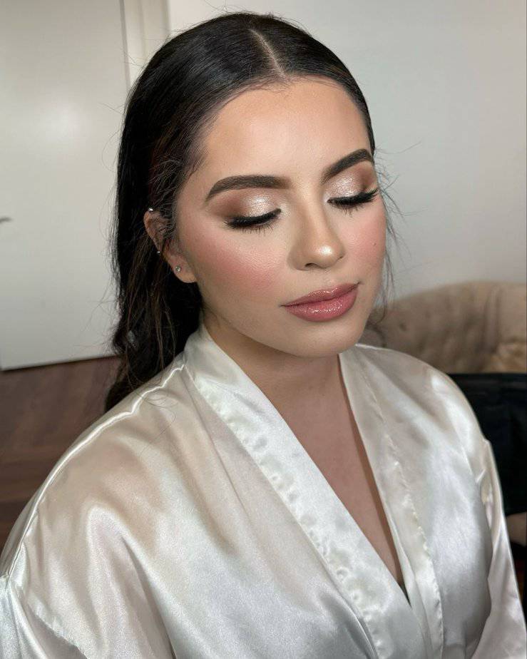 18 Stunning Bridesmaid Makeup Looks Your Bestie Will Adore