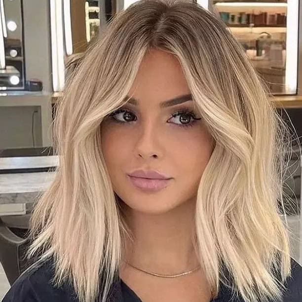 20 Gorgeous Haircuts For Round Faces That'll Flatter You