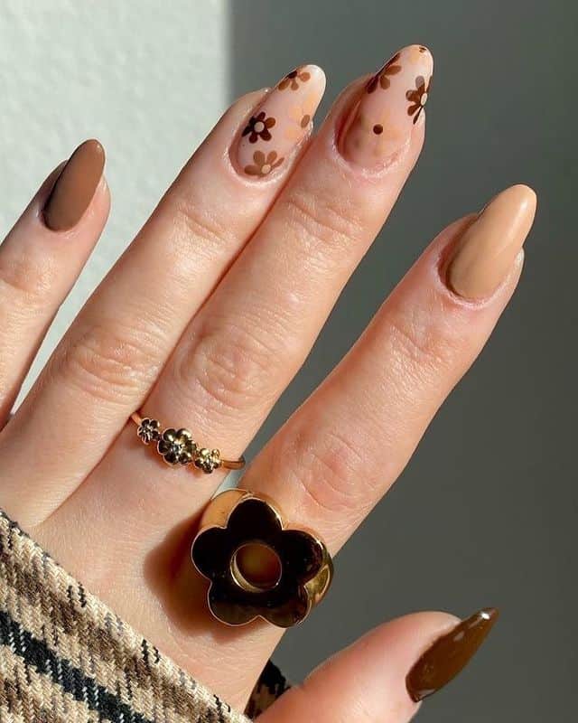 22 Trendy Brown Nails You'll Want To Get Immediately