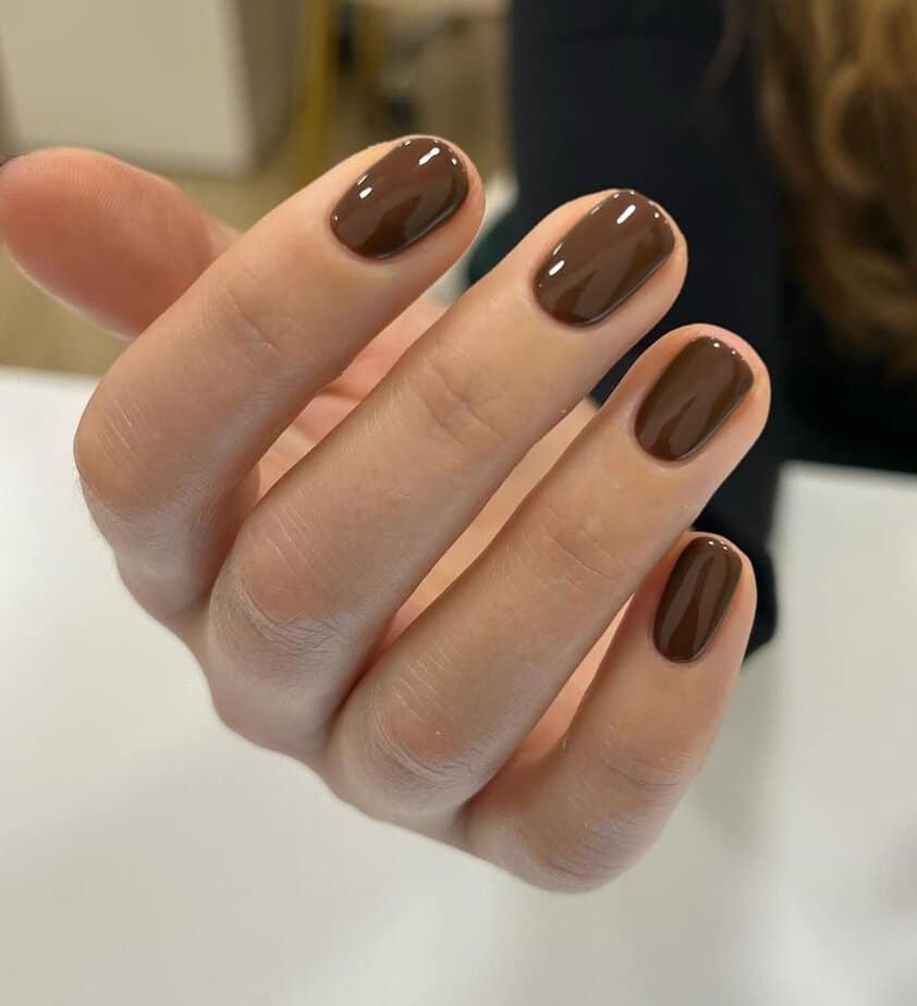 22 Trendy Brown Nails You'll Want To Get Immediately