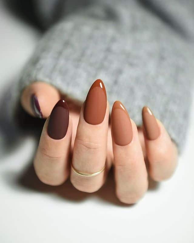 22 Trendy Brown Nails You'll Want To Get Immediately