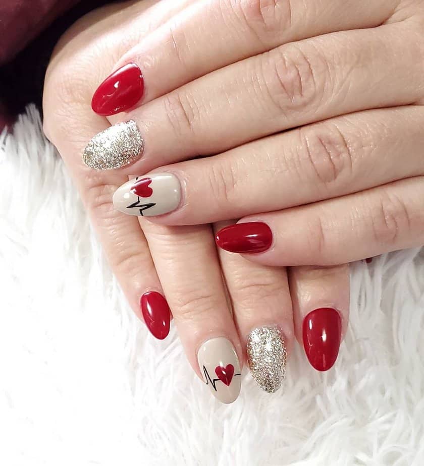 38 Chic Red Velvet Nails For A Luxurious And Timeless Style