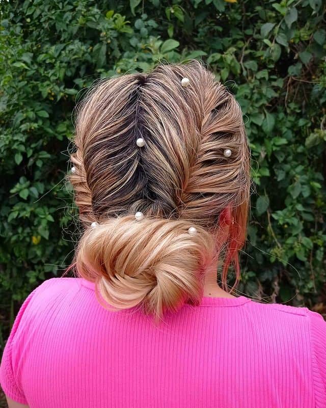 38 Captivating Fishtail Braid Hairstyles For A Touch Of Magic