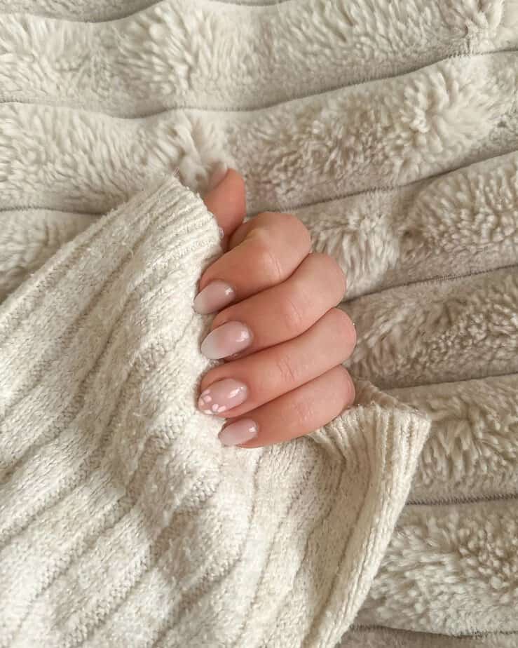 38 Timeless Neutral Short Nails For A Sophisticated Look