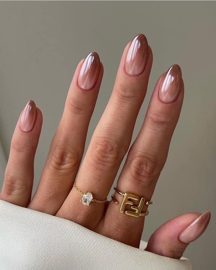 38 Timeless Neutral Short Nails For A Sophisticated Look