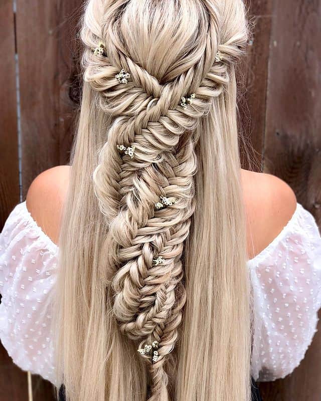 Twisted fishtail