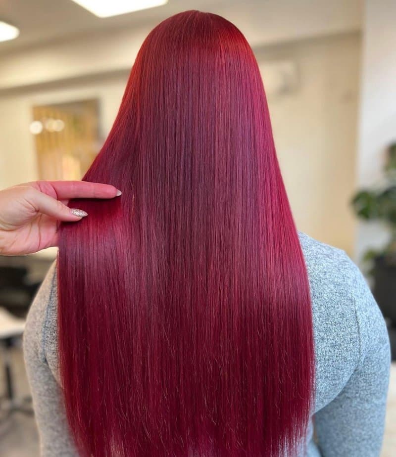 34 Enchanting Cherry Red Hair Ideas That Will Capture Hearts