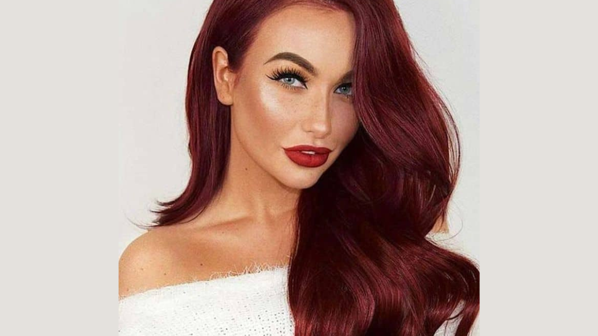 18 Fiery Maroon Hair Ideas That Are Perfect for Making a Statement This Season