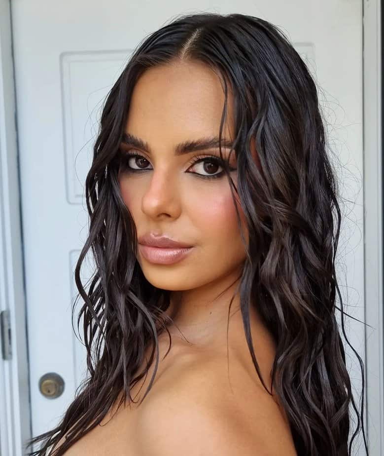 Top 40 Wet Hair Look Ideas That’ll Have You Dripping In Style