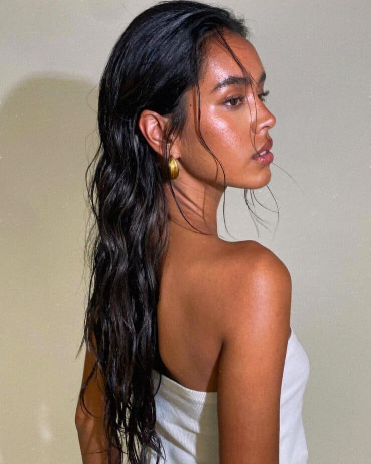 Top 40 Wet Hair Look Ideas That’ll Have You Dripping In Style