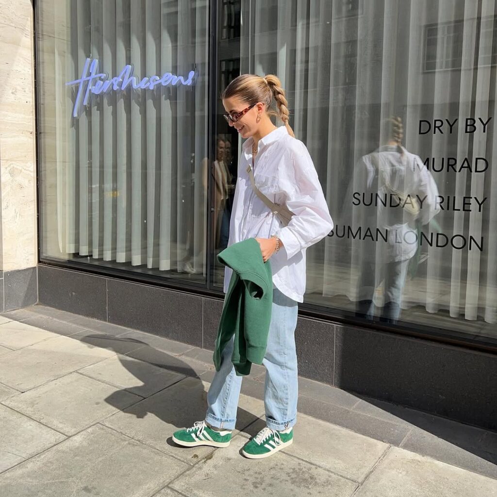 Cuffed jeans and white shirt