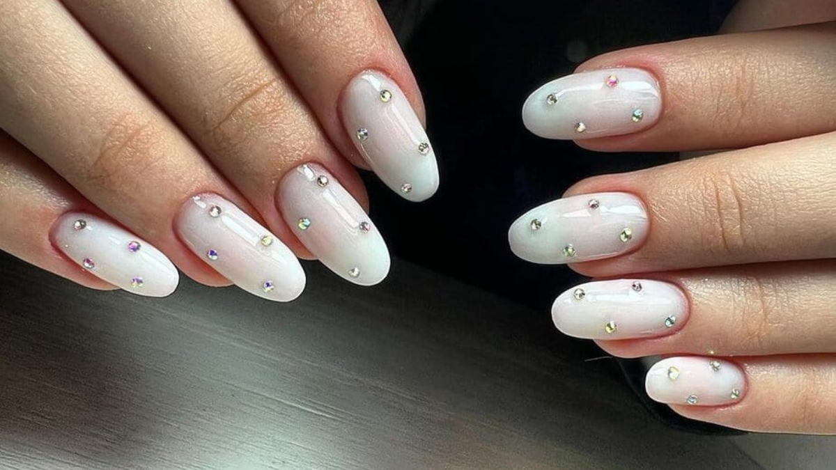 18 Magical Milky Nail Designs Perfect for a Timeless Look