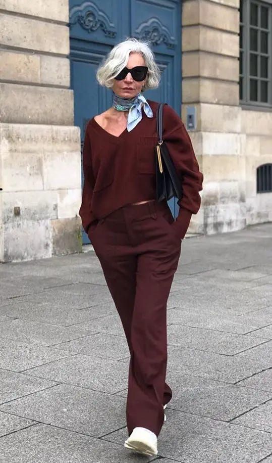 Sophisticated Office Outfits Perfect for Women Over 50