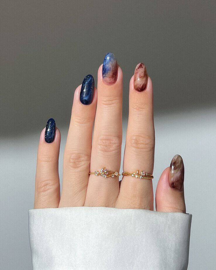 Galaxy nails