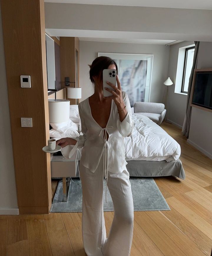 Chill in Style with These 8 Cozy Loungewear Looks