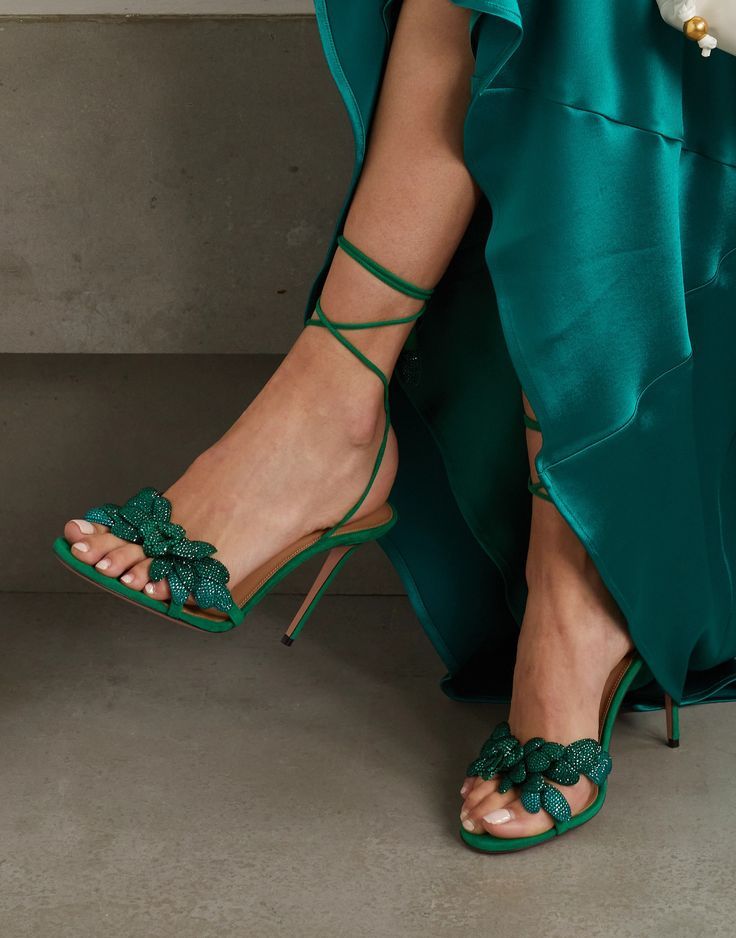 The Ultimate Guide to 10 Stunning Heels That Elevate Your Dress Game