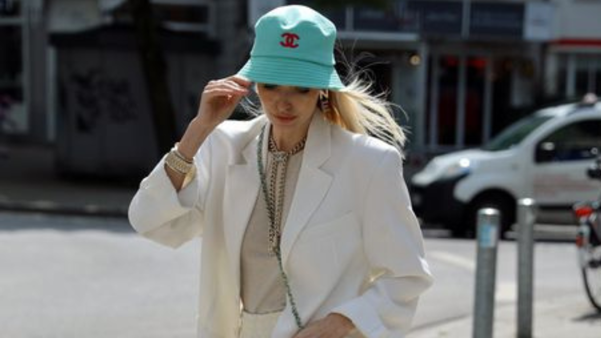 How to Wear a Bucket Hat Like a Fashion Pro — 9 Inspiring Looks