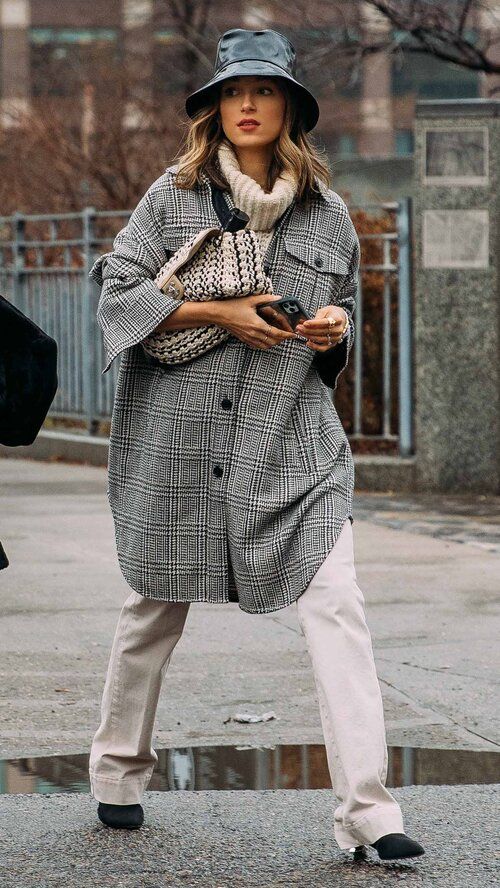 How to Wear a Bucket Hat Like a Fashion Pro — 9 Inspiring Looks
