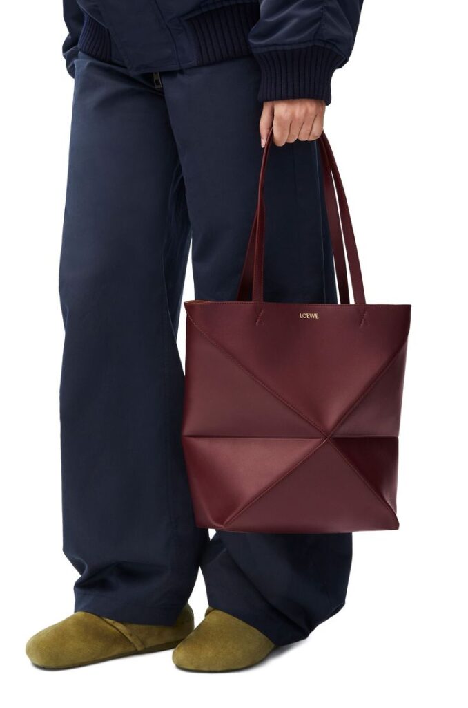 Puzzle Fold Tote — Loewe