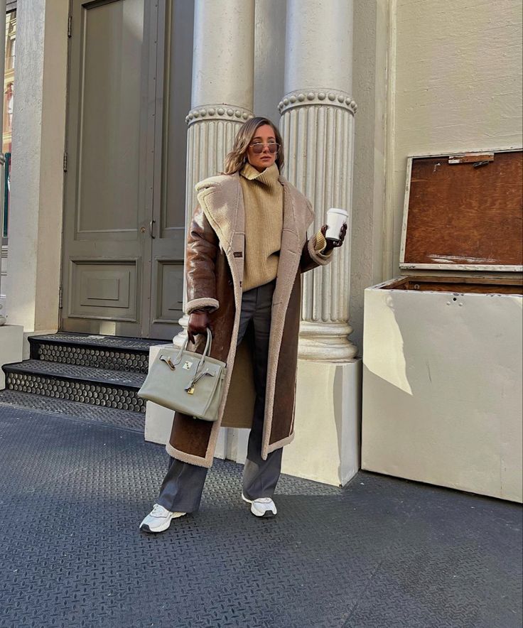 The Ultimate Guide to 9 Winter Coat Trends You’ll See Everywhere in 2025