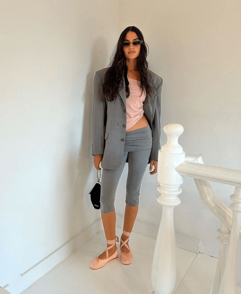 2bb319fd37594f3a8dd90c25060b951e