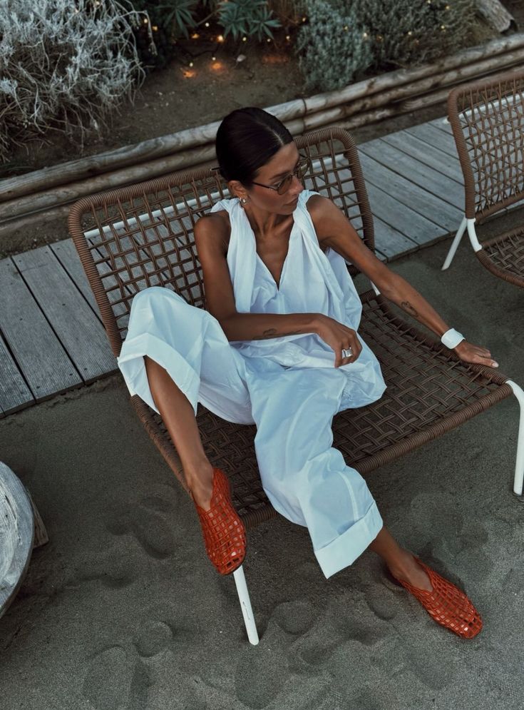 f3298435c898ea0bb4e5b629e75dcbde