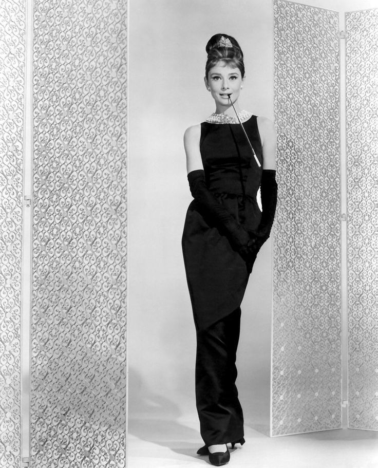 Audrey Hepburn 1961 Breakfast at Tiffany's.
